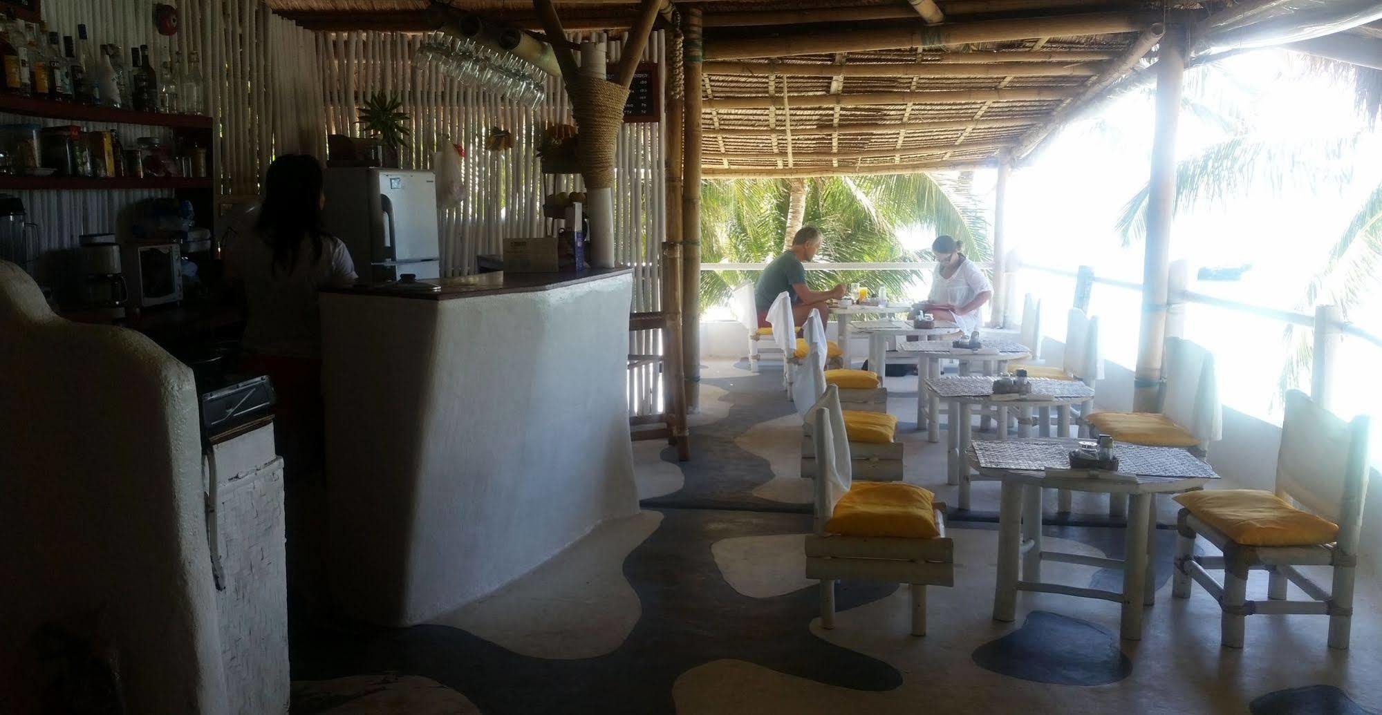 Artista Beach Villa 발라박 외부 사진