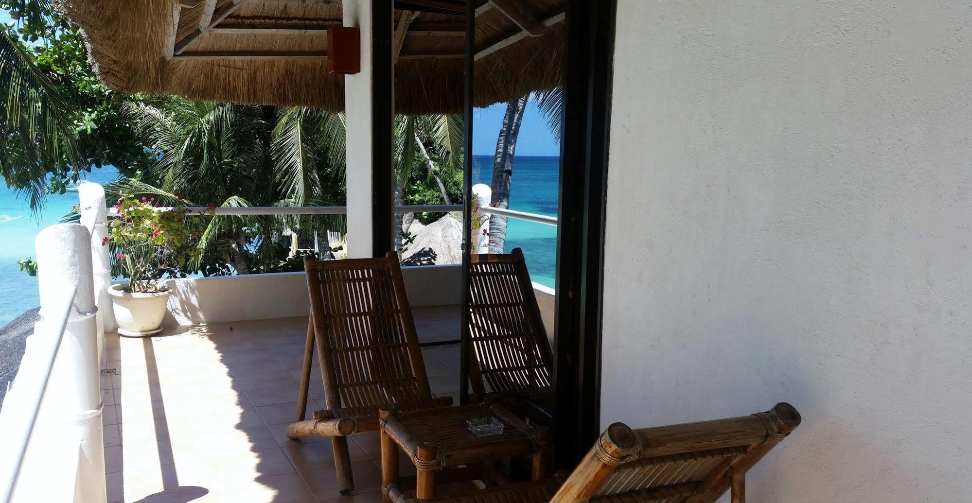 Artista Beach Villa 발라박 외부 사진